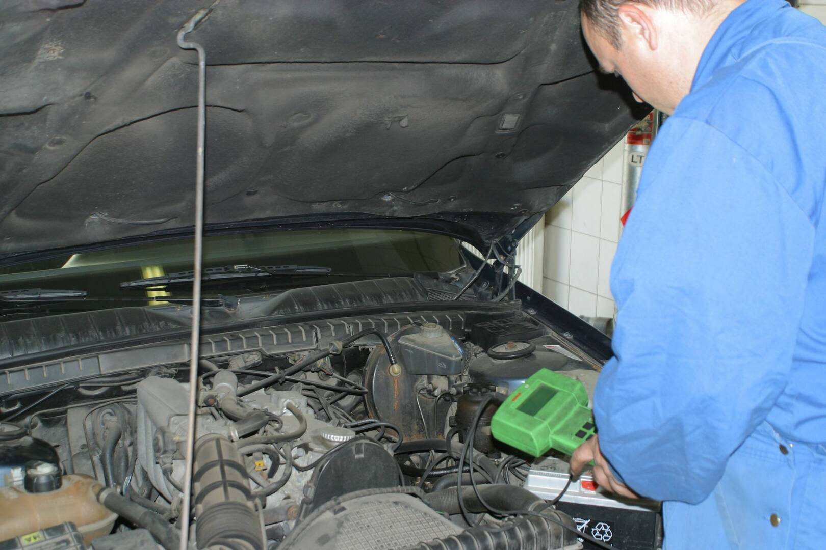 Olson's  Auto Body