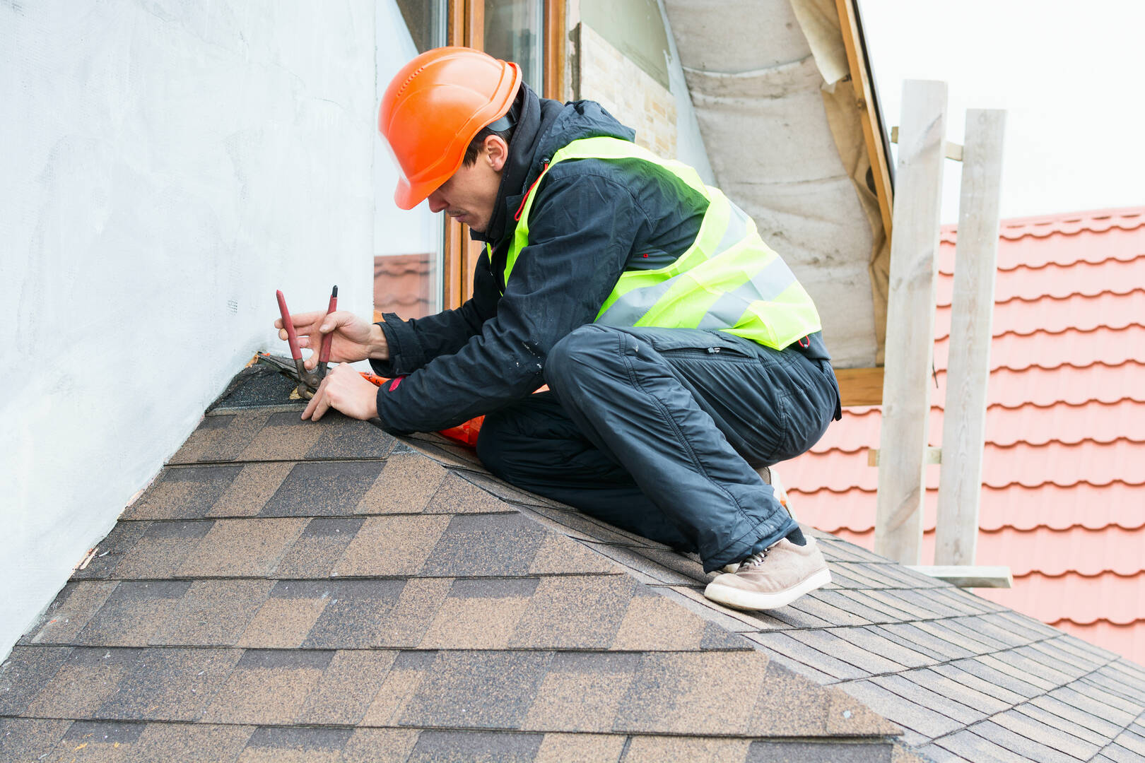 Loyalty Roofing & Construction